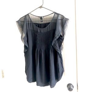 Black maternity shirt - a must have!